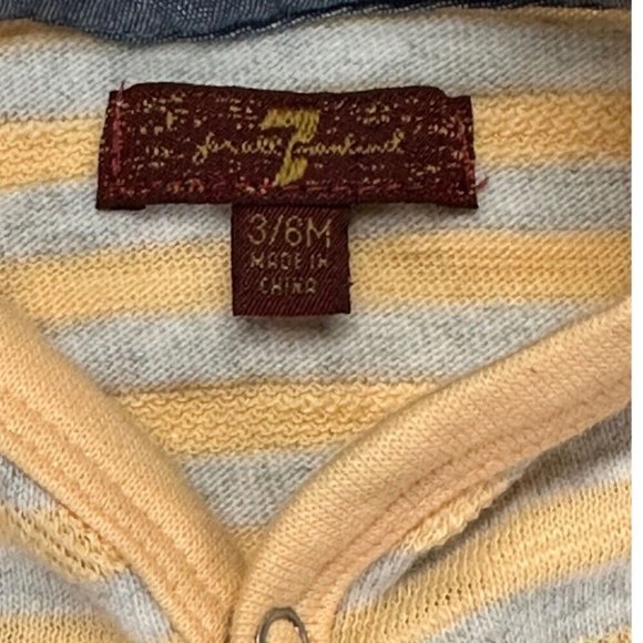 7 for all mankind stripe sleeper SIZE 3-6 MONTHS - Picture 3 of 4